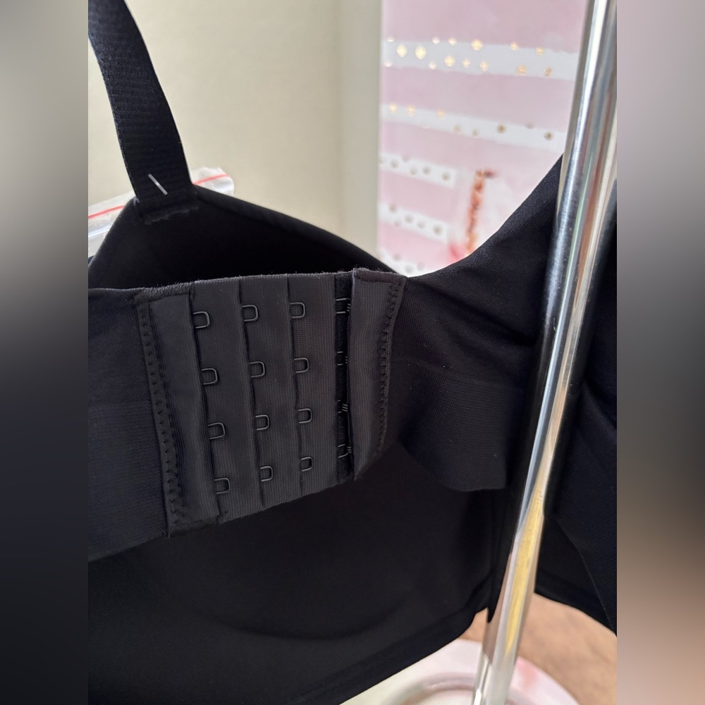 NEW TRUEKIND Supportive Comfort Wireless Black Bra with Extender - Picture 3 of 5